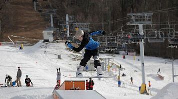 Top 13 best places to ski near Washington, DC. Flying vacations with a win over snowy hills