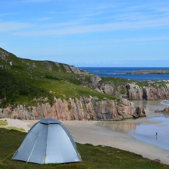 Tips for wild camping in Scotland when planning an unforgettable outdoor vacation