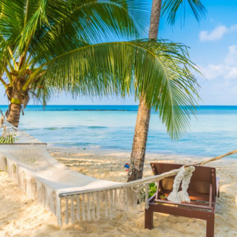 This is the best place with pristine beaches in the Indian Ocean worth visiting