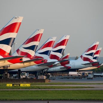 Storm Ciaran: British Airways cancels almost fifty flights due to bad weather