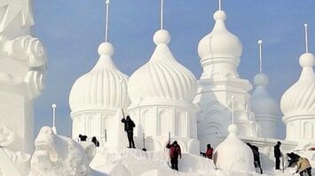 Discover the world of ice sculptures: a festival in Harbin