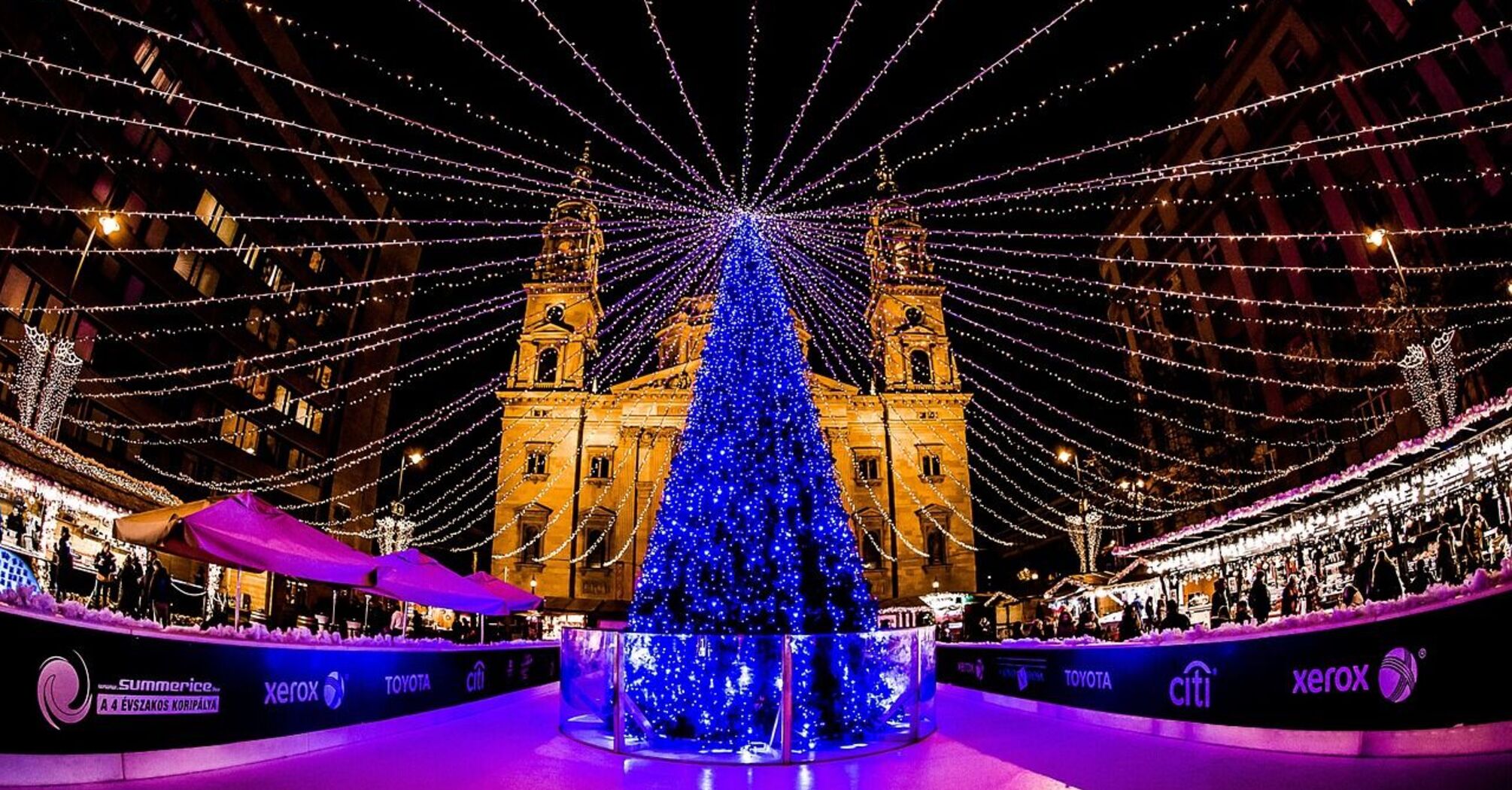 Christmas market in Budapest has not-too-high prices considering European standards