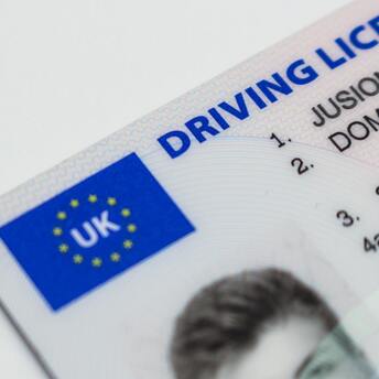 How to renew your driving license in the UK: instructions, useful tips