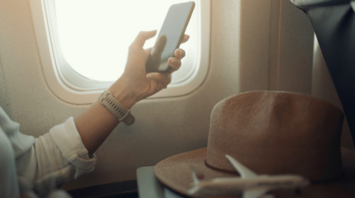 Threat of a plane crash: why you should always switch your phone to airplane mode on planes