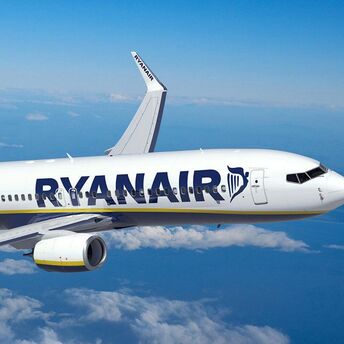 How to save on flights with Ryanair and avoid unnecessary costs: 25 tips