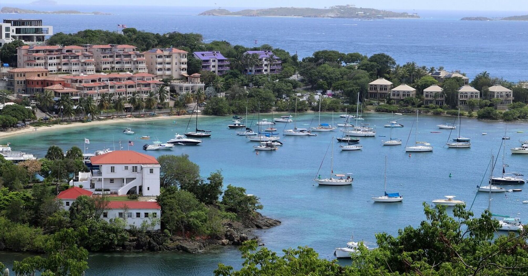 Best resorts on St. John: TOP 6 luxury complexes in the US Virgin Islands