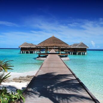 Bungalows over the water in the Maldives: top 12 resorts that will impress even the most demanding travellers