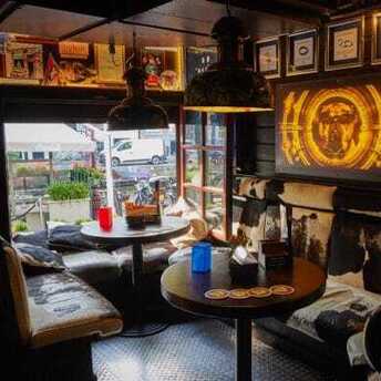 Coffee shops in Amsterdam: top 10 licensed cannabis cafes
