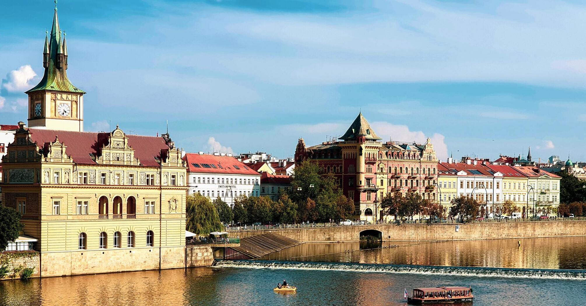 Czech Republic recovers from pandemic: number of tourists reached 3.8 million in the first quarter
