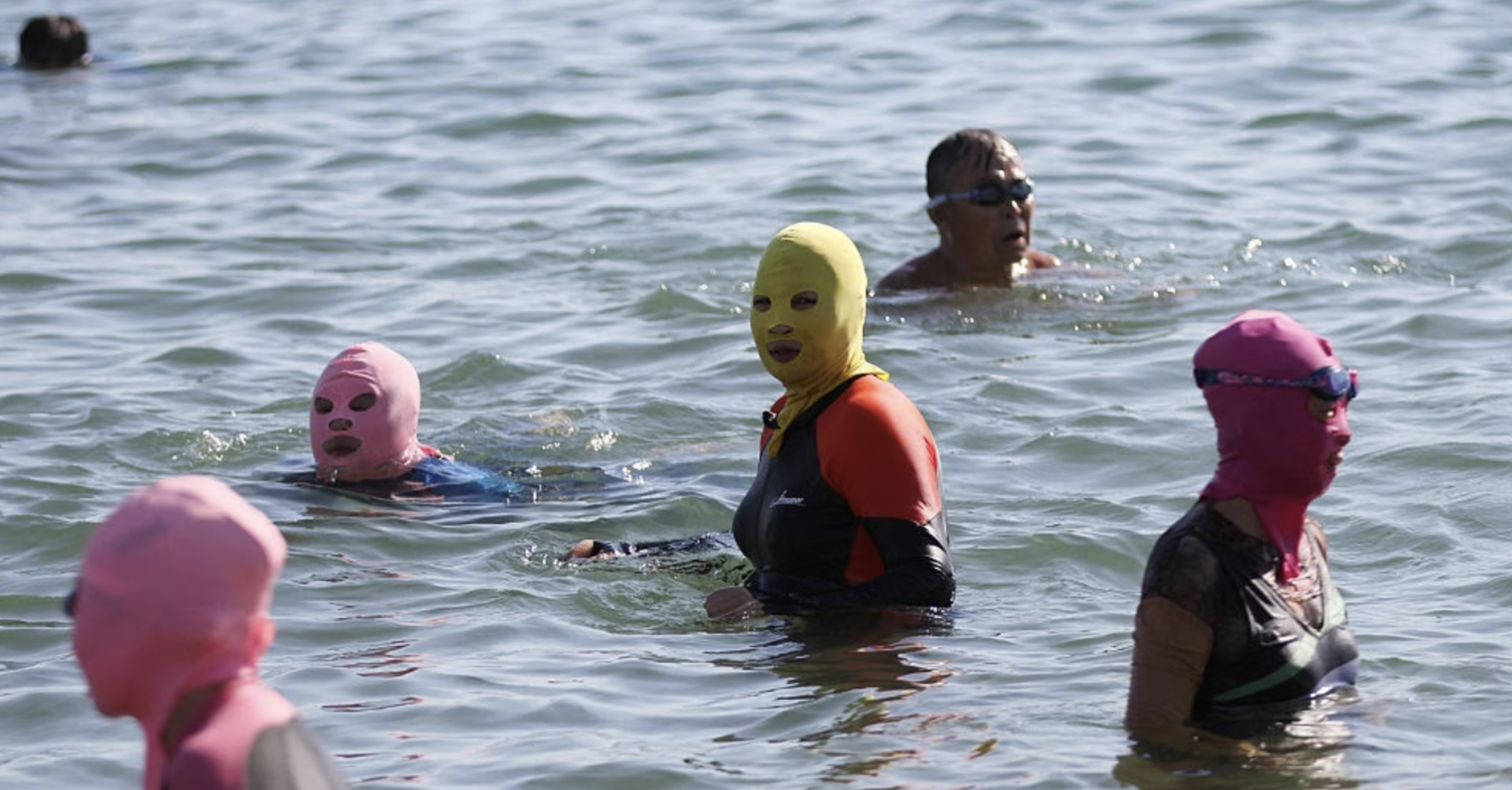 Facekini has a new trend on Chinese beaches what it looks like