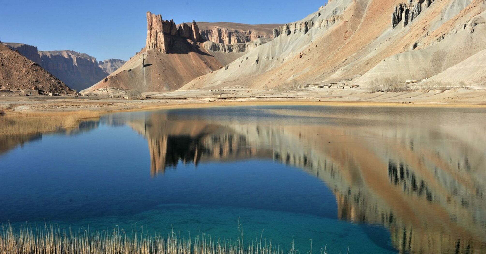 Women are banned from entering Band-e-Amir National Park