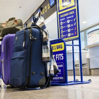 How to save on luggage during the flight
