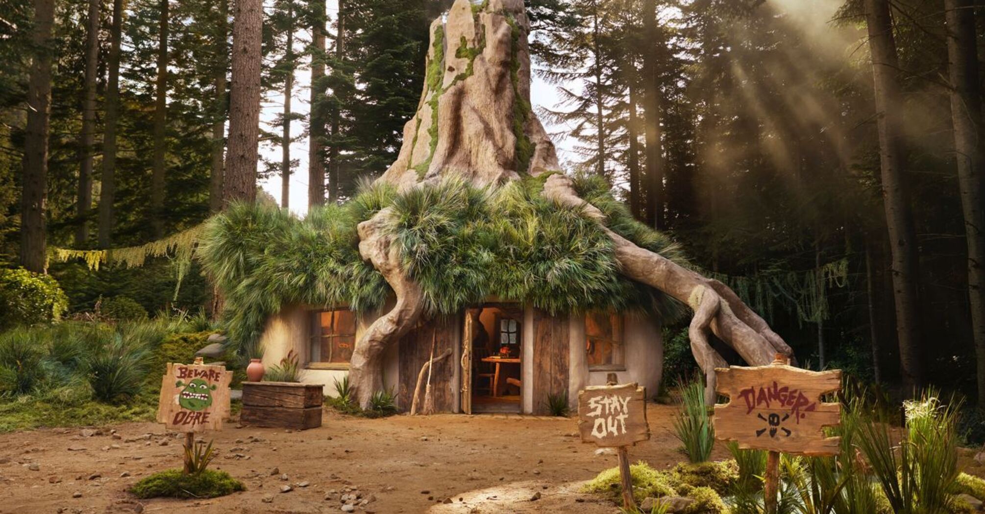 Airbnb invites you to Shrek's house, a new tourist hit
