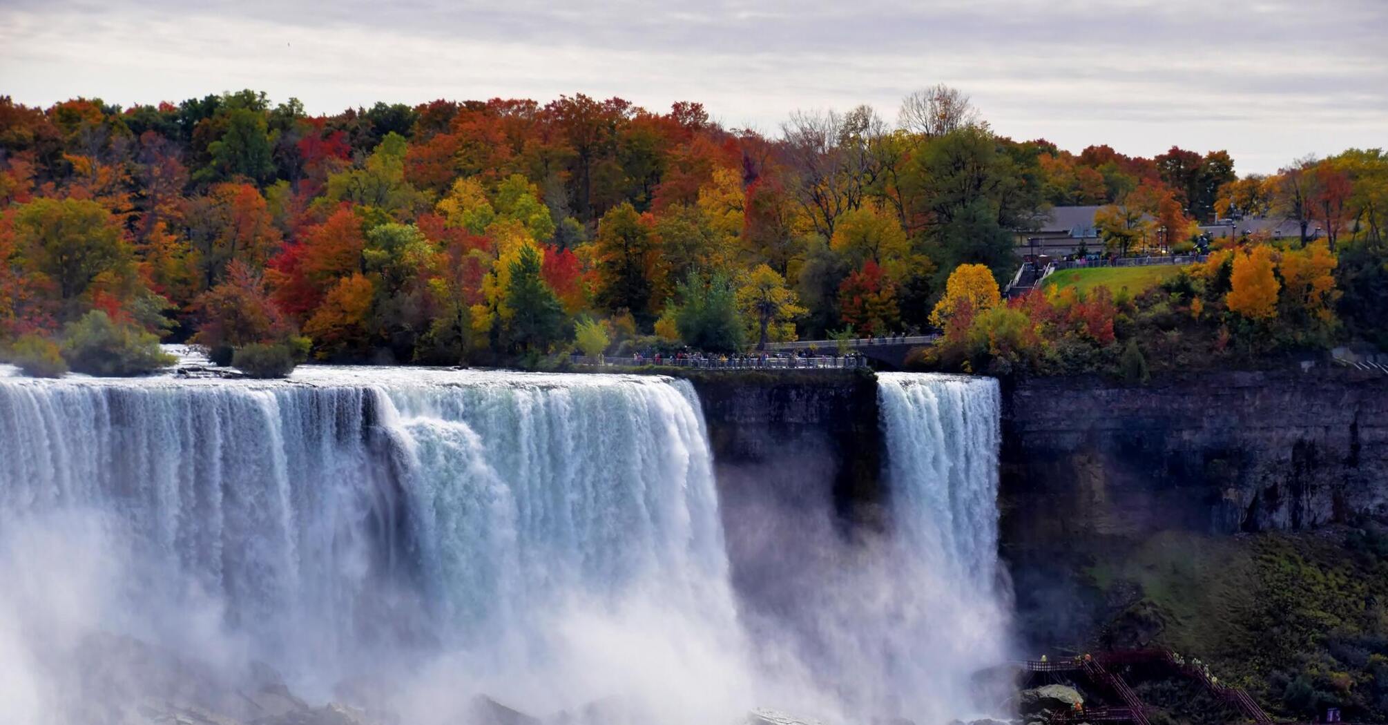 Colorful nature and colorful entertainment: what countries to go to in the fall to enjoy your vacation