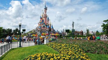 Top 10 attractions in Disneyland Paris: what is worth taking a ride