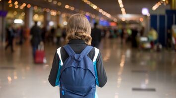 Pain in the ears during a flight: how to help a child and make their flight easier if they feel popping in their ears