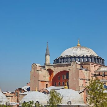 The entrance to the Hagia Sophia Mosque in Istanbul will become paid for foreigners