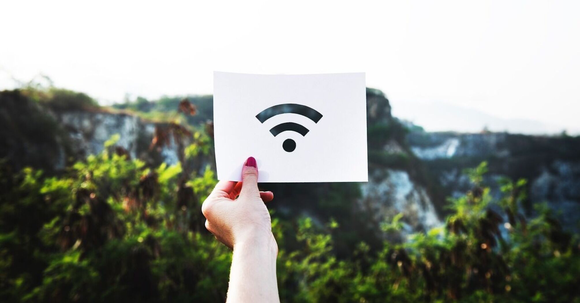 Vacationers in the United Kingdom are warned to beware of "evil twins" Wi-Fi