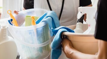 Don't give up on cleaning: a maid explains why a "do not disturb" sign doesn't make her life easier