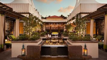 The best resorts in the world for your luxury stopover on any continent. Traveler's recommendations only