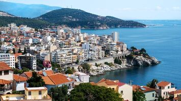 Tourists in Greece may be fined