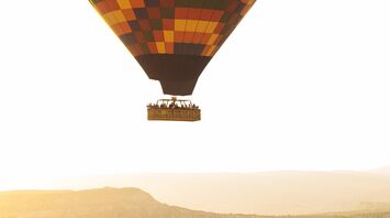 In Arizona, a hot air balloon crashed: 4 people died, 1 is in critical condition