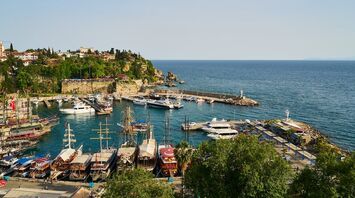 Plenty of sun and affordable prices: the Turkish resort of Antalya attracts more and more tourists