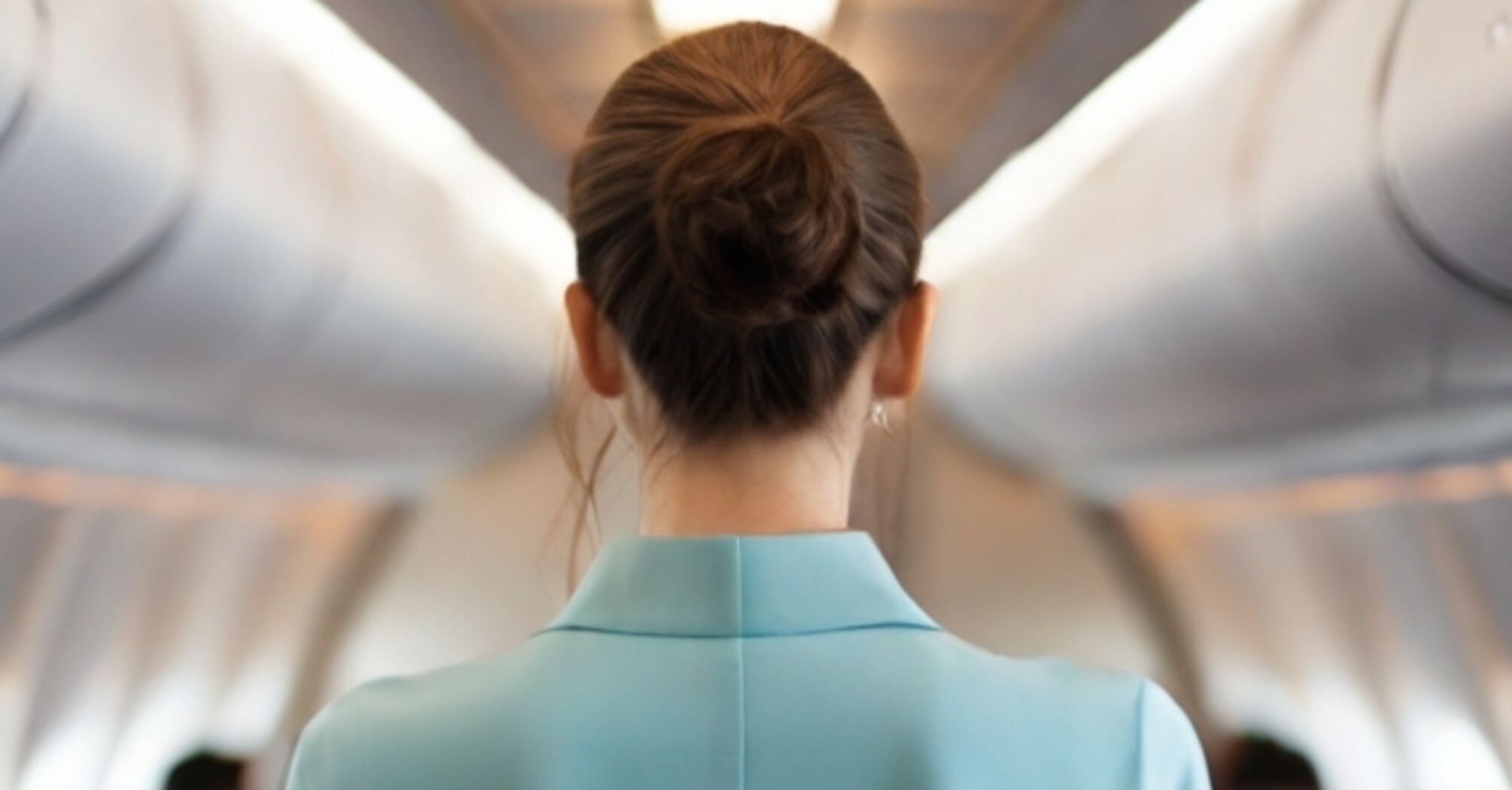 A flight attendant gave advice on how to please the crew during a flight and shared which passengers she finds unbearable