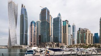 Free parking and taxi discounts in Dubai: who can take advantage