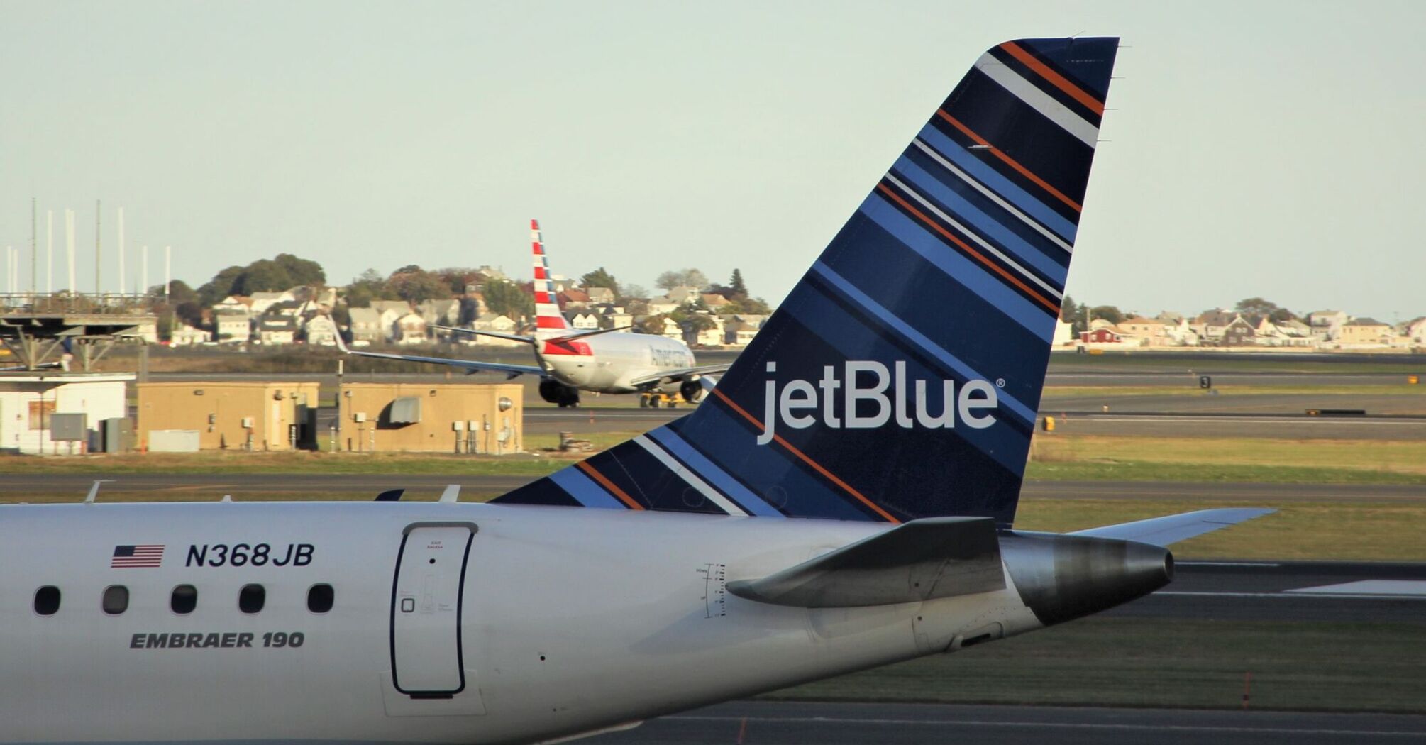 The tail of the JetBlue aircraft at the airport