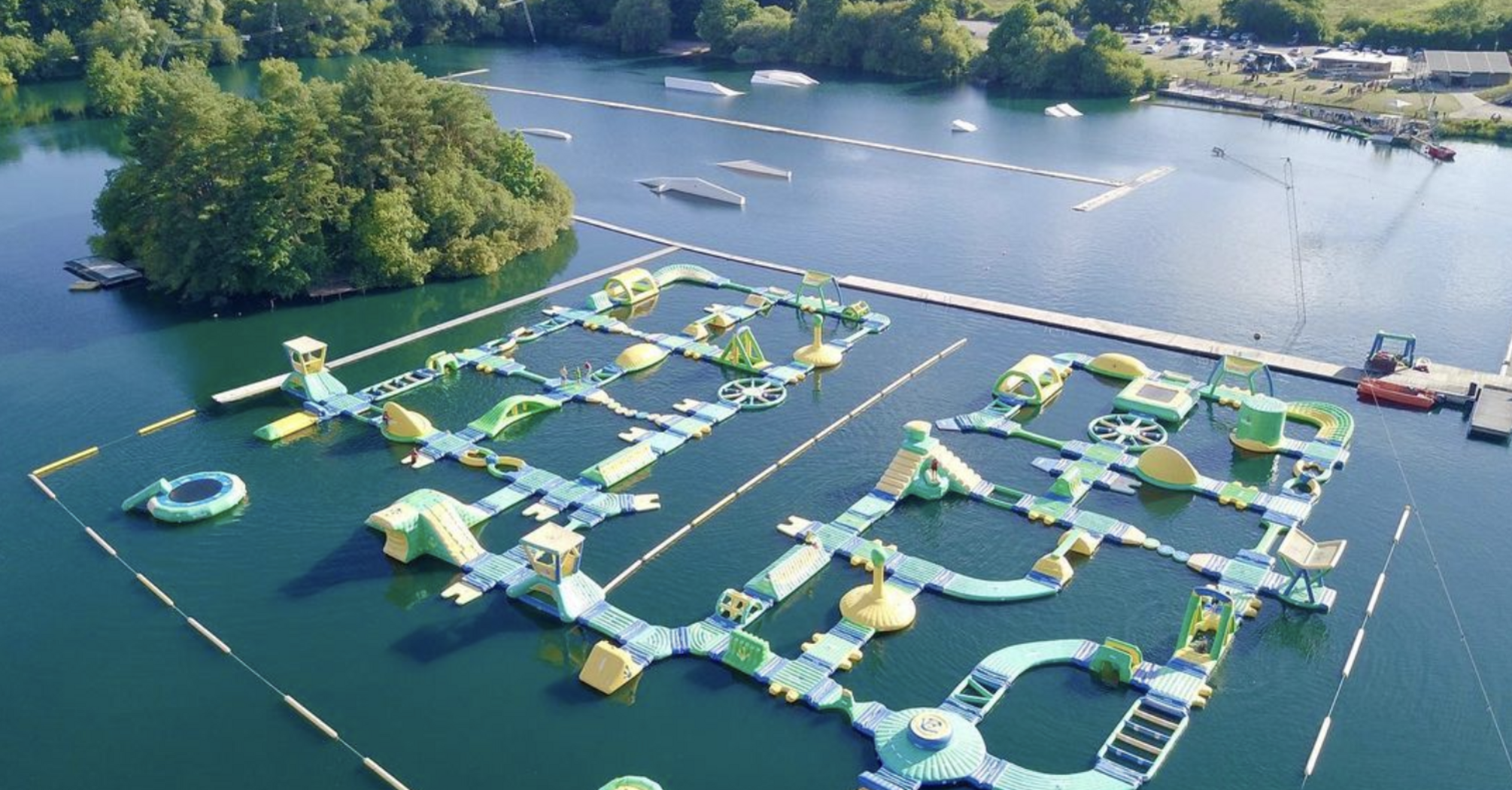 The largest floating water park in the UK: when does it open and what does it offer