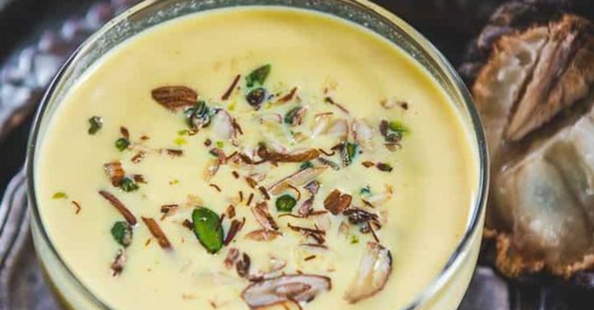 Top 3 restaurants where the most delicious Custard Apple Malai is prepared