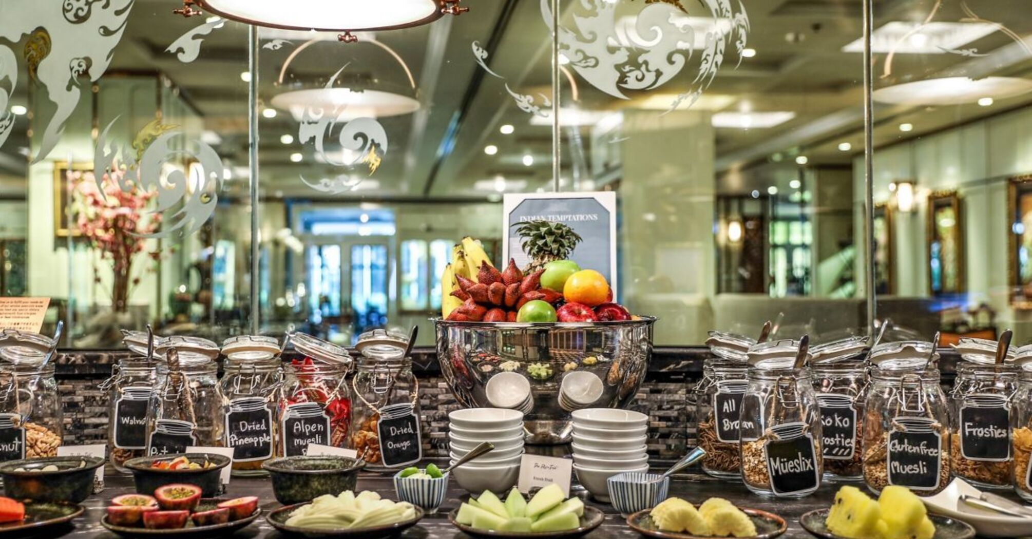 Luxury hotels in Bangkok with the best buffets: 5 exceptional gourmet destinations