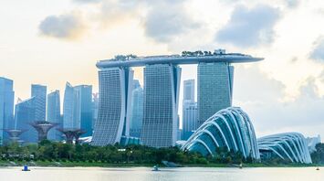 Leading the way are Singapore and Zurich: the most expensive cities in the world and economic realities