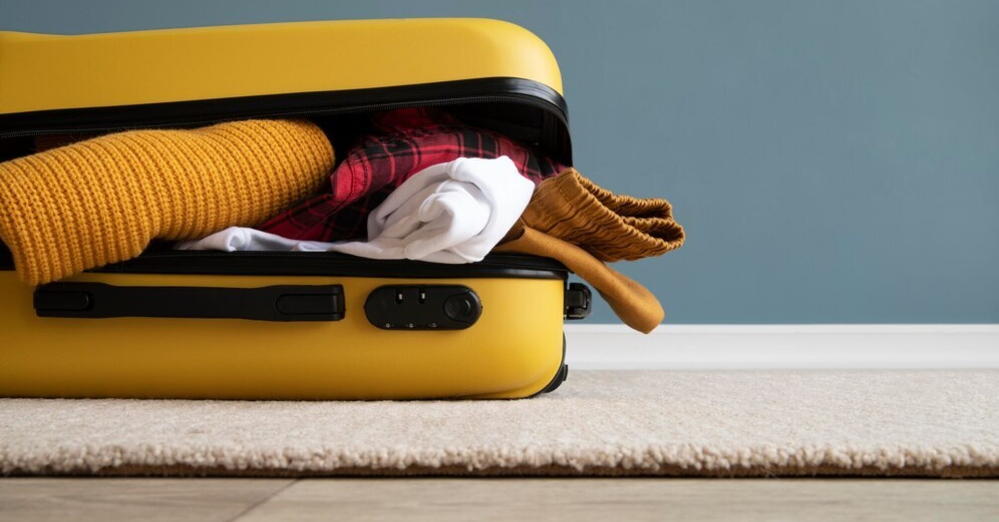 10 Tricks to help pack efficiently when traveling with carry-on luggage