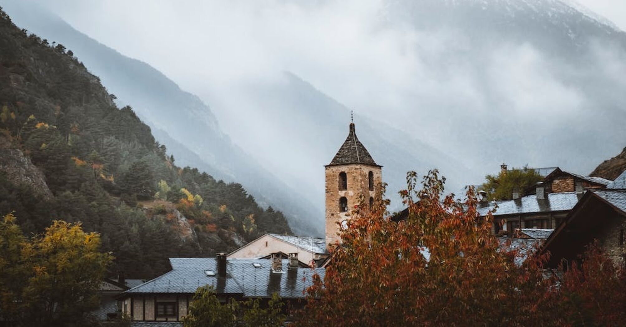 Mountain views, waterfalls and ancient architecture: 16 best European villages for traveling in 2023