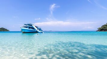Girls' cruises with lots of fun
