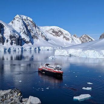 A cruise to Antarctica in January and a trip to New Zealand in February: 12 cities to visit in 2024