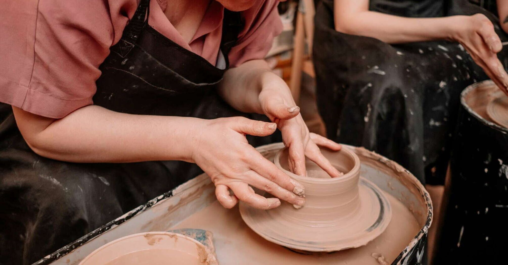 Visit the Best Pottery Studios in Los Angeles