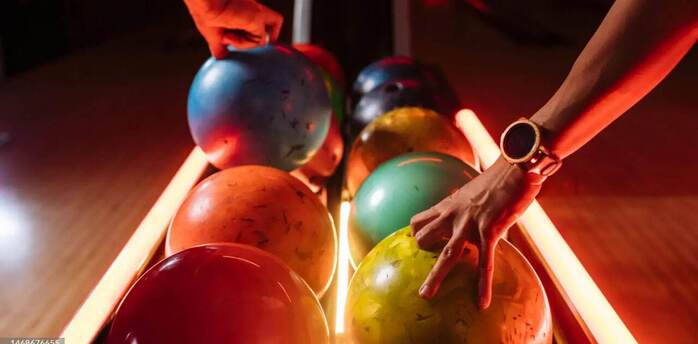 Best Places for Bowling in Los Angeles: A Guide to Fun Activities