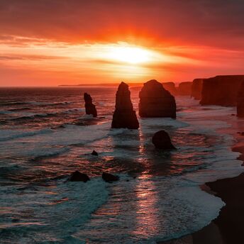 Twelve Apostles, Australia