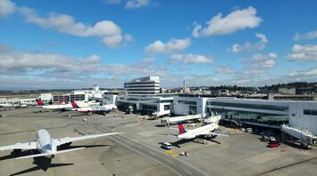 Seattle–Tacoma International Airport (SEA), International Boulevard, SeaTac, WA, USA