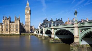 Instead of the London Eye, visit Horizon 22: top 10 tourist traps to avoid in London