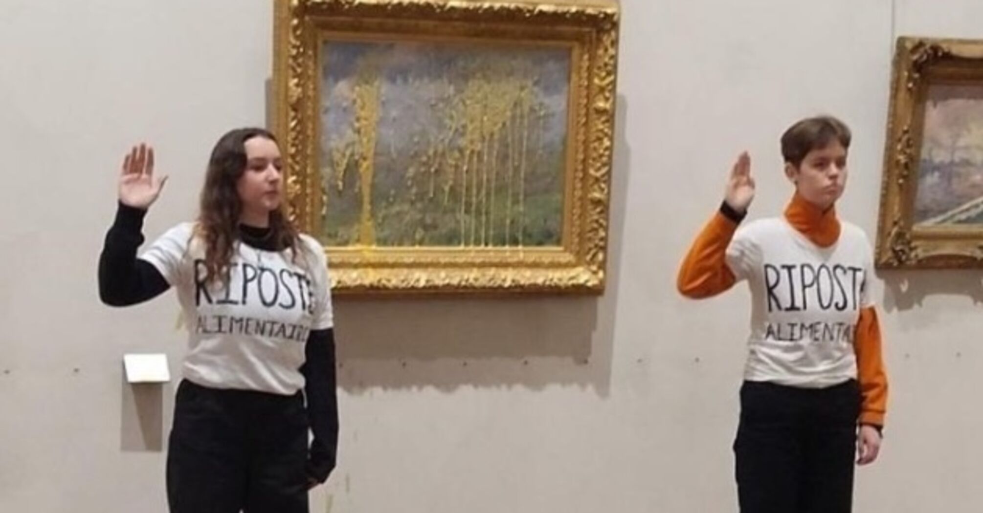 Activists poured soup on Claude Monet's painting "Spring"