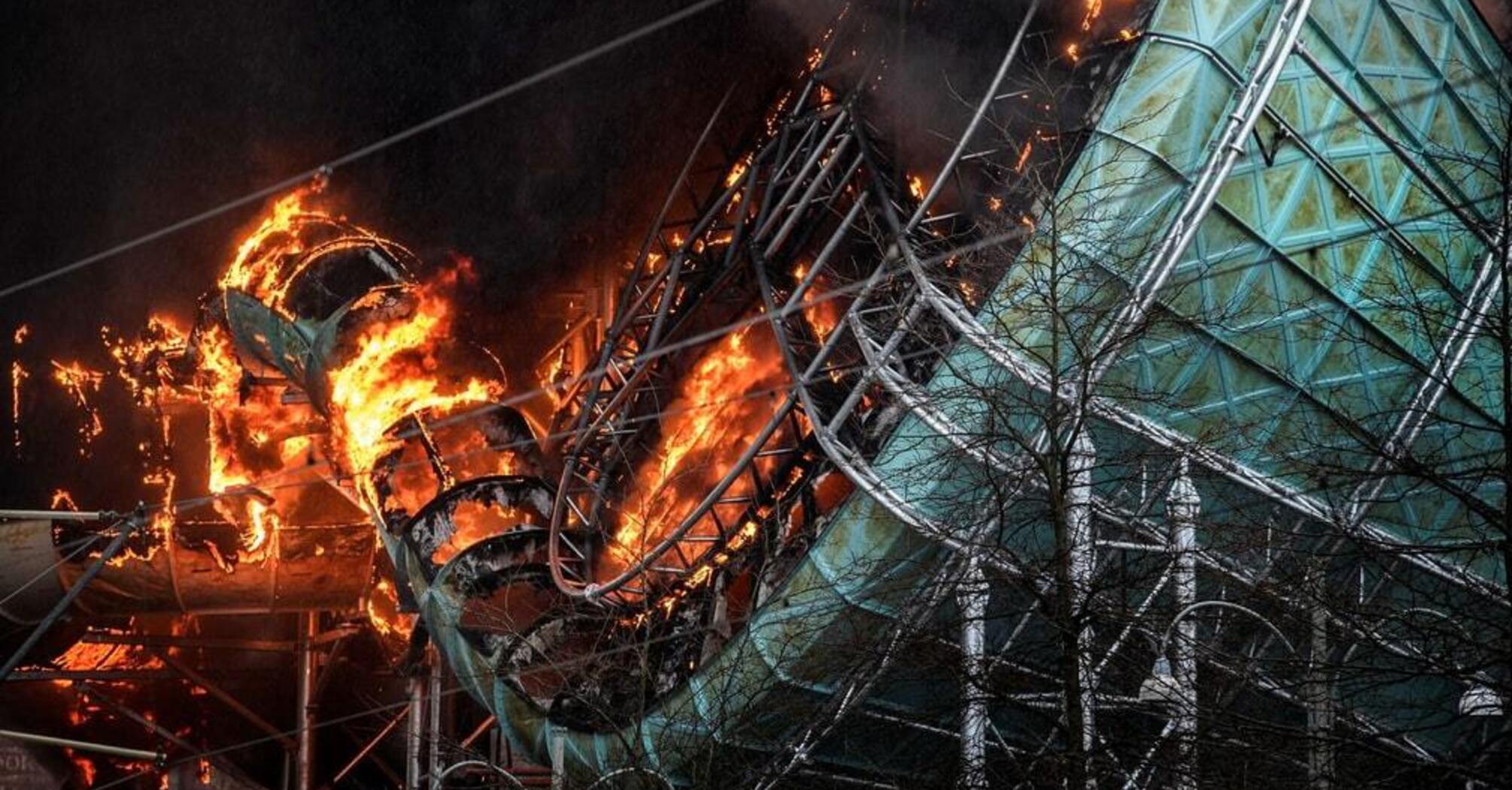 A large-scale fire broke out in Sweden's largest amusement park
