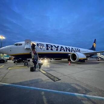 Ryanair apologizes to passenger who was mistakenly banned from flying