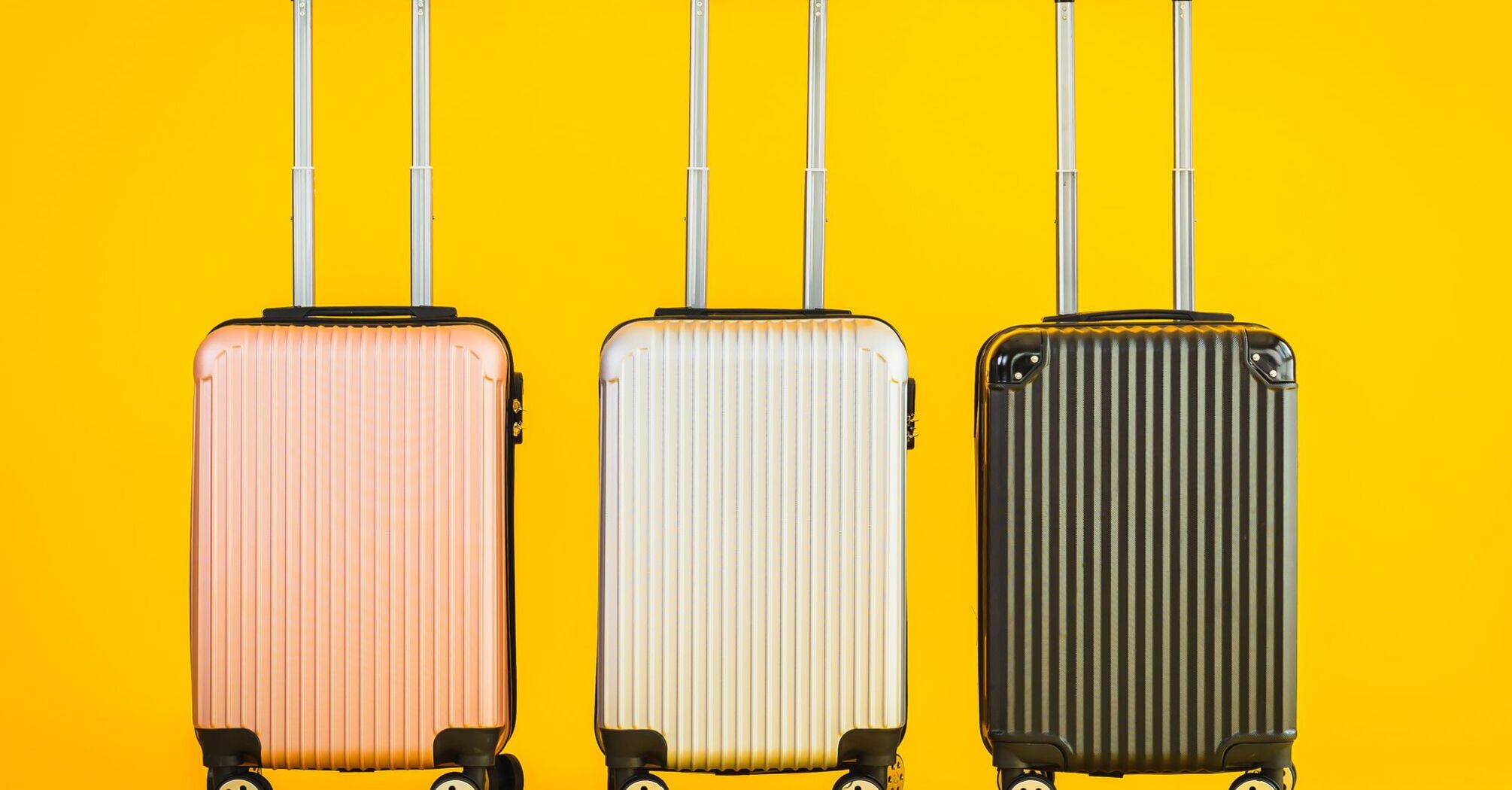 Do not put it in your suitcase: what items cannot be transported in the luggage when flying with TUI and Ryanair airlines