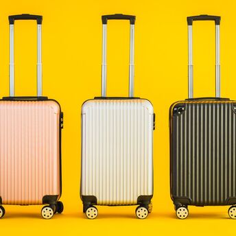 Do not put it in your suitcase: what items cannot be transported in the luggage when flying with TUI and Ryanair airlines