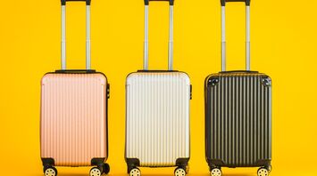 Do not put it in your suitcase: what items cannot be transported in the luggage when flying with TUI and Ryanair airlines