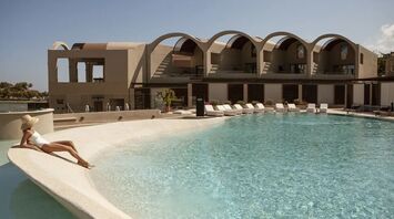6 best resorts for adults to go on a honeymoon